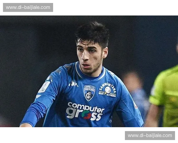 红黑魂魄与蓝调坚韧的碰撞：恩波利VS米兰，一场足球美学的深度对话